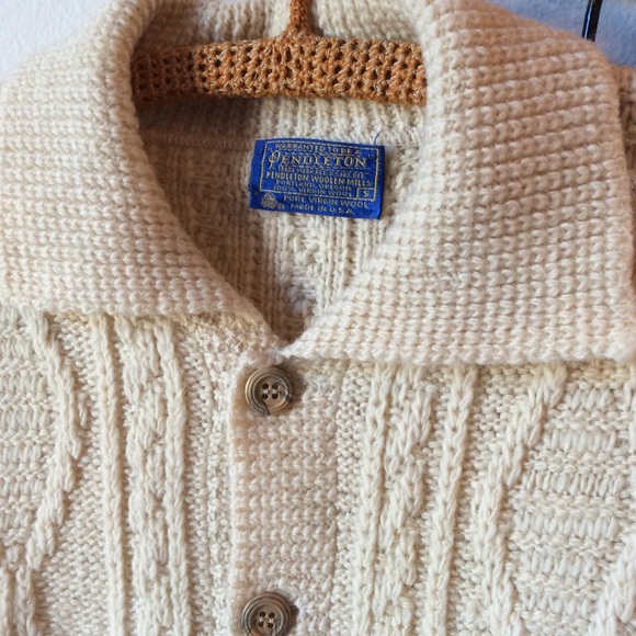 Vintage Pendleton Cable Knit Cardigan - Picture 4 of 8